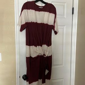 NWT Zara Maxi Tie-dye dress with tie waist. Maroon and white, size M